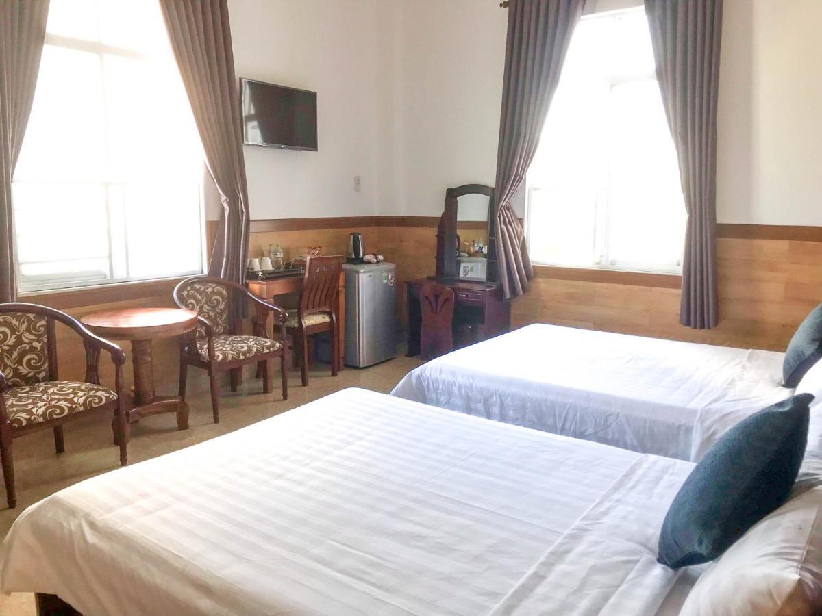 La Cactus Hotel 1 クイニョン エクステリア 写真