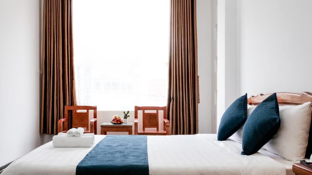 La Cactus Hotel 1 クイニョン エクステリア 写真